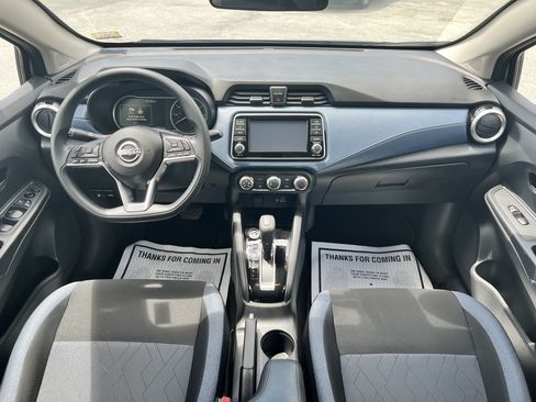 Used 2025 Nissan Versa SV w/ Trunk Package FWD image 8