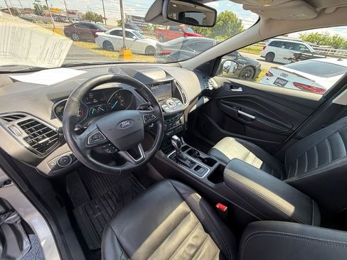 Used 2019 Ford Escape Titanium FWD image 14