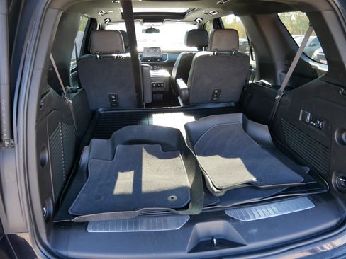 Used 2021 Chevrolet Tahoe RST w/ Luxury Package image 10