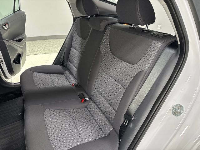 Used 2018 Hyundai Ioniq Blue FWD image 23