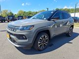 Certified 2022 Jeep Compass Limited image 3