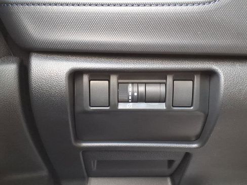 Certified 2025 Subaru Forester Premium image 18