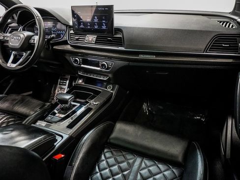 Used 2022 Audi SQ5 Prestige w/ Prestige Package image 25