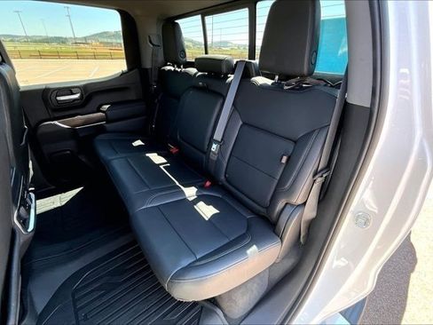 Used 2021 GMC Sierra 1500 SLT w/ SLT Premium Plus Package AWD/4WD image 22