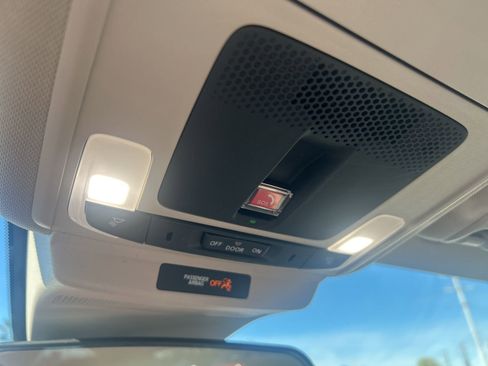 Certified 2025 Honda Accord LX image 12