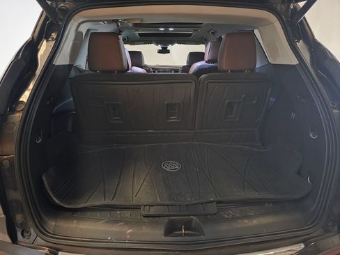 Used 2019 Buick Enclave Avenir w/ Avenir Technology Package AWD/4WD image 20