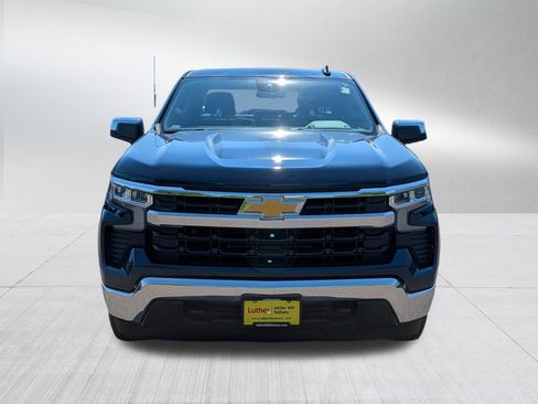 Used 2023 Chevrolet Silverado 1500 LT AWD/4WD image 2