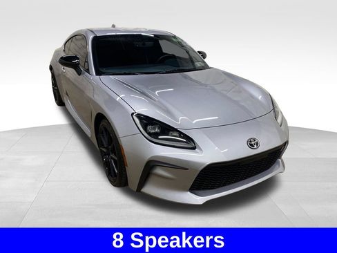 Used 2024 Toyota GR86 Premium RWD image 6