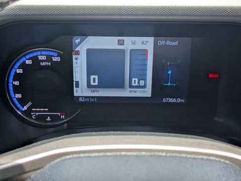 Used 2023 Ford Bronco Black Diamond AWD/4WD image 17