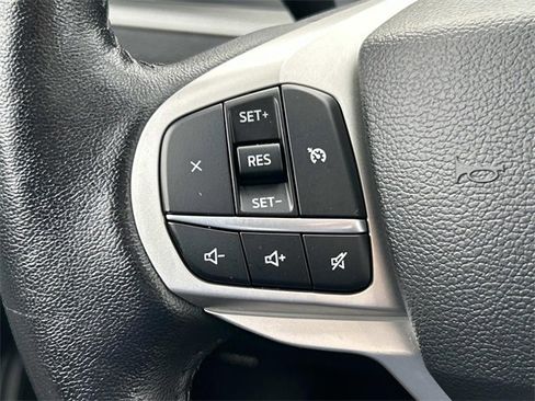 Used 2023 Ford Explorer XLT w/ Equipment Group 202A image 38
