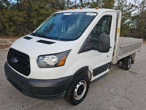 Used 2019 Ford Transit 250 138 image 2