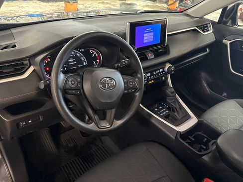Certified 2025 Toyota RAV4 XLE AWD/4WD image 16