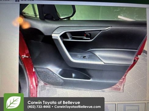 Used 2023 Toyota RAV4 LE image 11