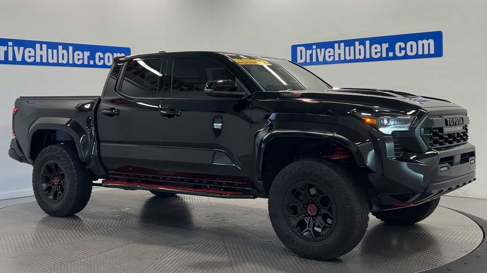 Used 2025 Toyota Tacoma TRD Pro AWD/4WD image 6