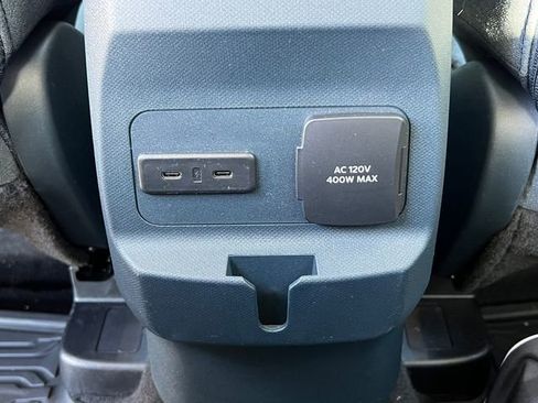 Used 2025 Ford Maverick XLT w/ XLT Luxury Package image 39