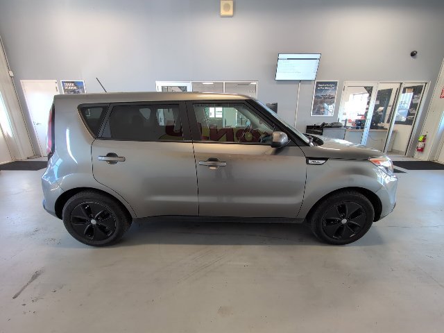 Used 2016 Kia Soul FWD image 6