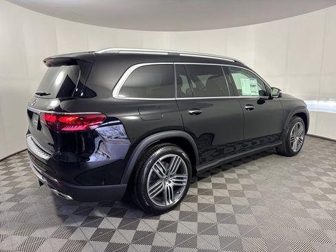 New 2026 Mercedes-Benz GLS 450 4MATIC image 5