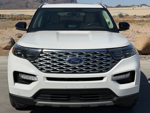 Used 2022 Ford Explorer Platinum w/ Equipment Group 601A AWD/4WD image 7