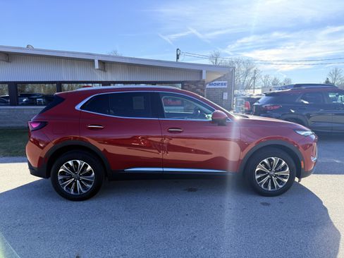 Used 2025 Buick Envision Preferred image 7