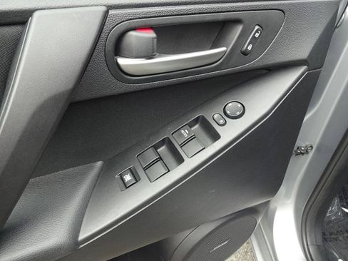 Used 2013 MAZDA MAZDA3 i Touring FWD image 20