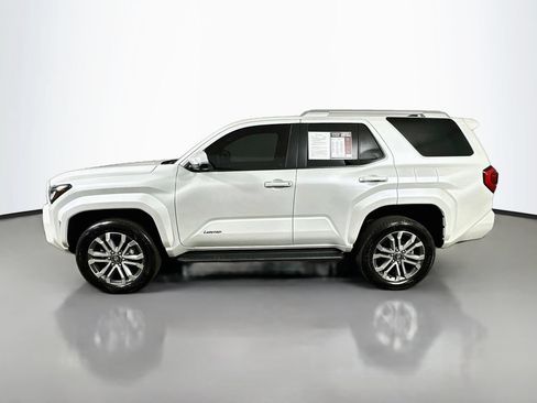 Used 2025 Toyota 4Runner Limited AWD/4WD image 5