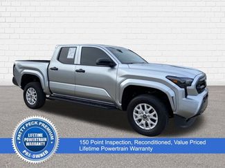 Used 2025 Toyota Tacoma SR video 1