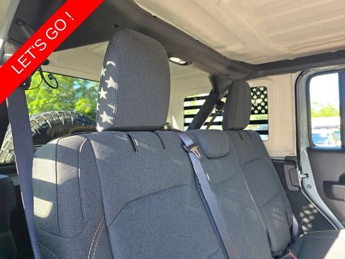 Used 2024 Jeep Wrangler Unlimited Sport AWD/4WD image 18