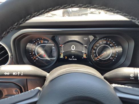 New 2026 Jeep Gladiator Sport AWD/4WD image 17
