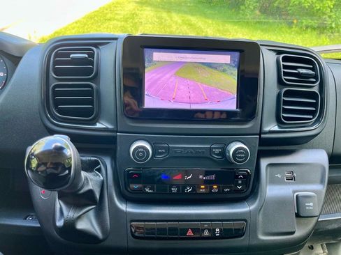 Used 2023 RAM ProMaster 2500 image 27