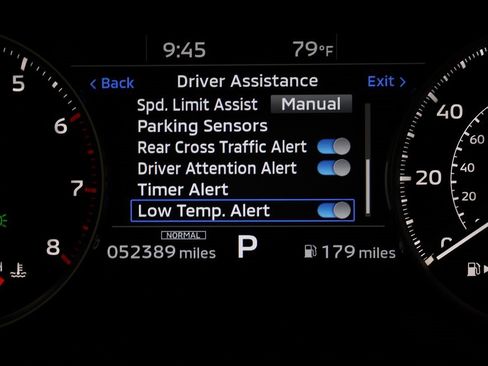 Used 2023 Mitsubishi Outlander SE image 33