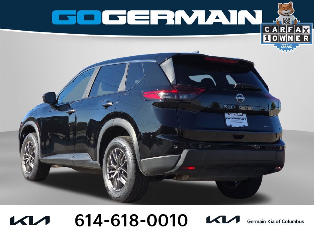 Used 2025 Nissan Rogue S AWD/4WD image 10