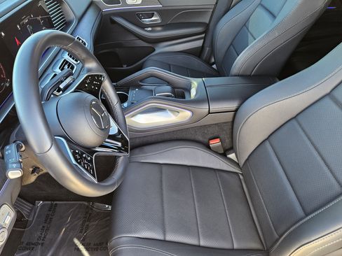 Used 2025 Mercedes-Benz GLE 350 4MATIC image 14