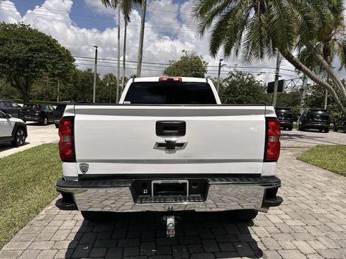 Used 2018 Chevrolet Silverado 1500 LT RWD image 36