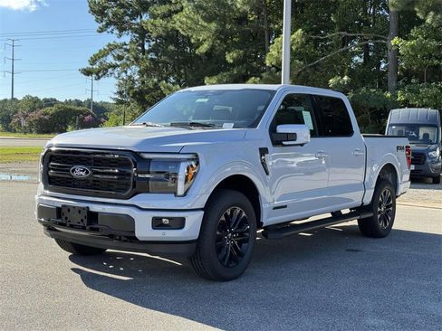 New 2025 Ford F150 Lariat w/ Equipment Group 502A High image 24