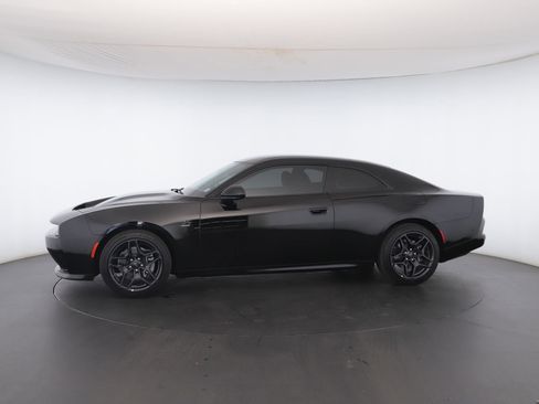 Used 2024 Dodge Charger Daytona R/T w/ Plus Group image 42