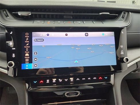 New 2026 Jeep Grand Cherokee L Limited image 29