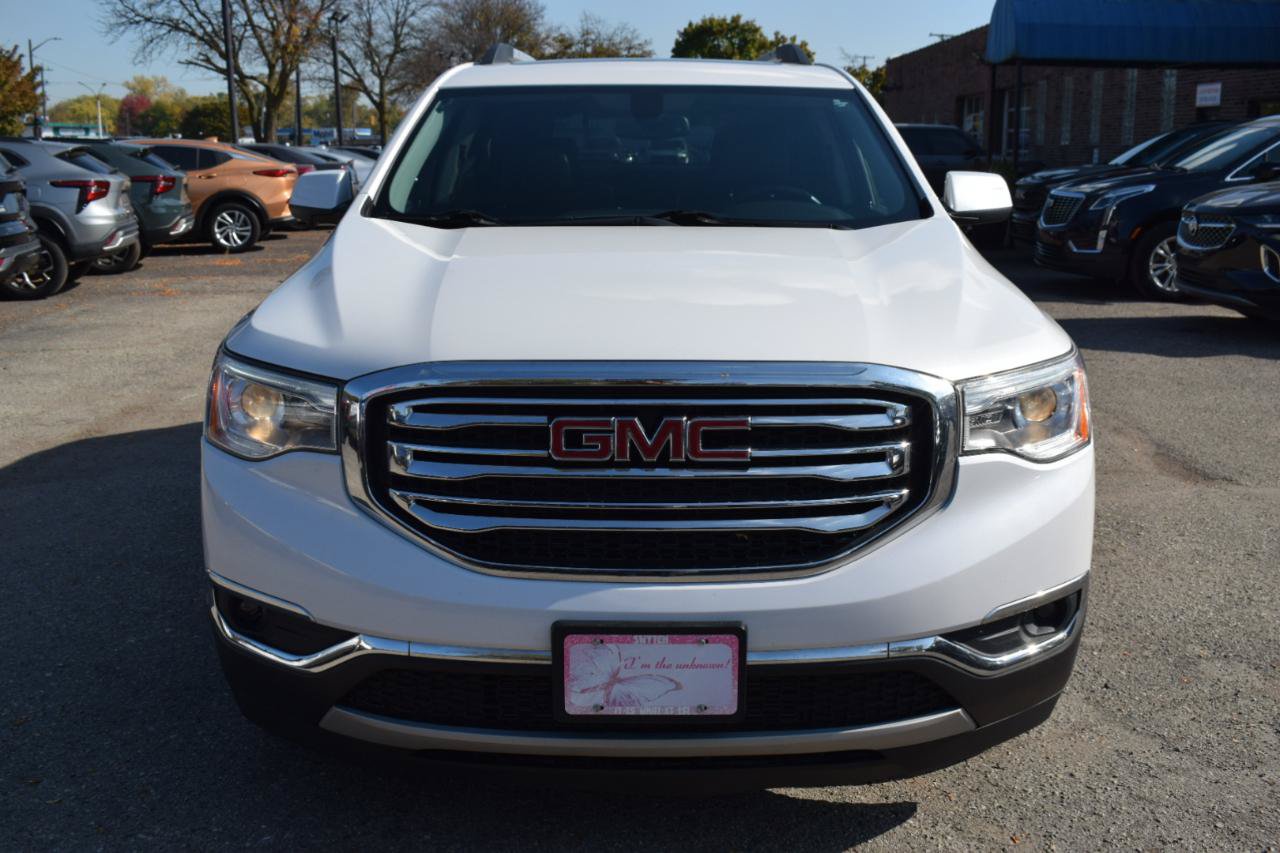 Used 2018 GMC Acadia SLT AWD/4WD image 3
