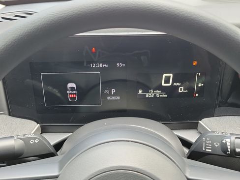 Certified 2025 Nissan Kicks SV FWD image 24
