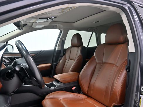 Used 2020 Subaru Outback Touring XT AWD/4WD image 6