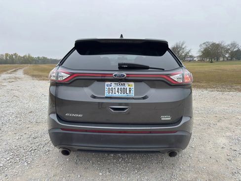 Used 2018 Ford Edge SEL w/ Equipment Group 201A image 4