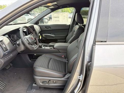 New 2026 Nissan Pathfinder Rock Creek AWD/4WD image 14