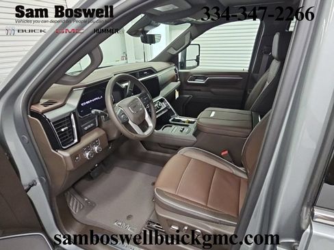 New 2026 GMC Sierra 2500 Denali w/ Denali Reserve Package AWD/4WD image 10
