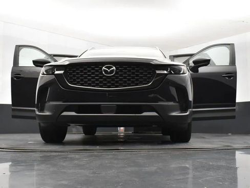 Used 2025 MAZDA CX-50 AWD 2.5 S w/ Preferred Package image 11