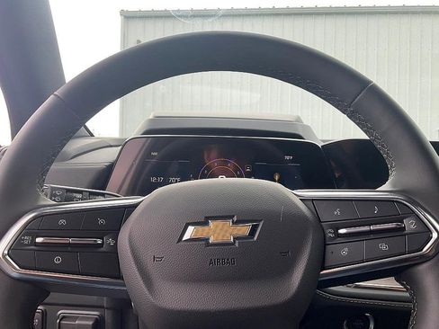 New 2025 Chevrolet Suburban High Country image 23