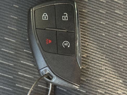 Used 2025 Chevrolet Equinox LT FWD image 21