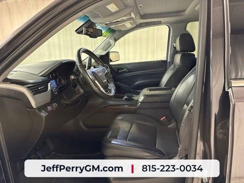 Used 2016 GMC Yukon SLT w/ Open Road Package AWD/4WD image 13
