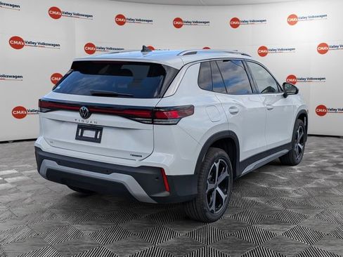 New 2026 Volkswagen Tiguan SE image 5