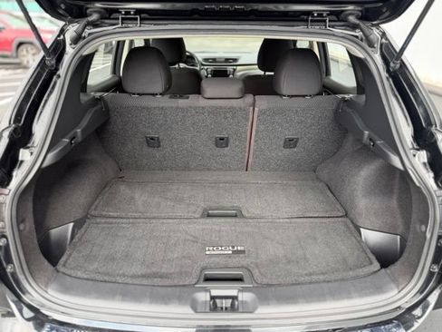 Used 2019 Nissan Rogue Sport S AWD/4WD image 22