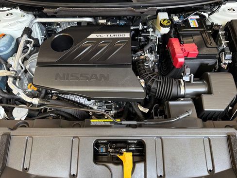 Used 2023 Nissan Rogue SV FWD image 35