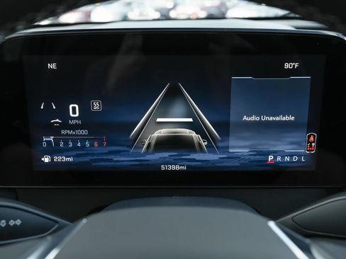Used 2024 Chevrolet Traverse LT FWD image 11